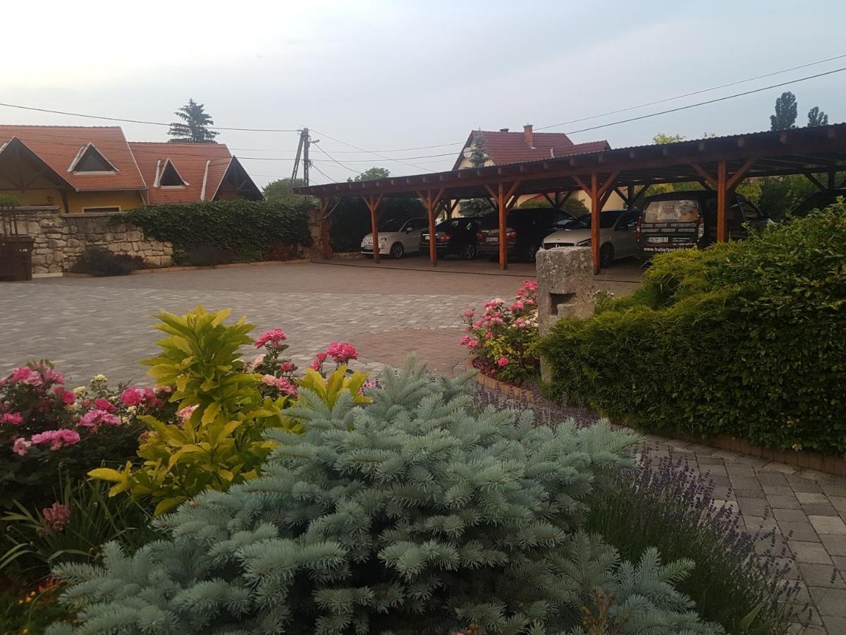 Huber Panzio Bed & Breakfast Fertőrákos Dış mekan fotoğraf