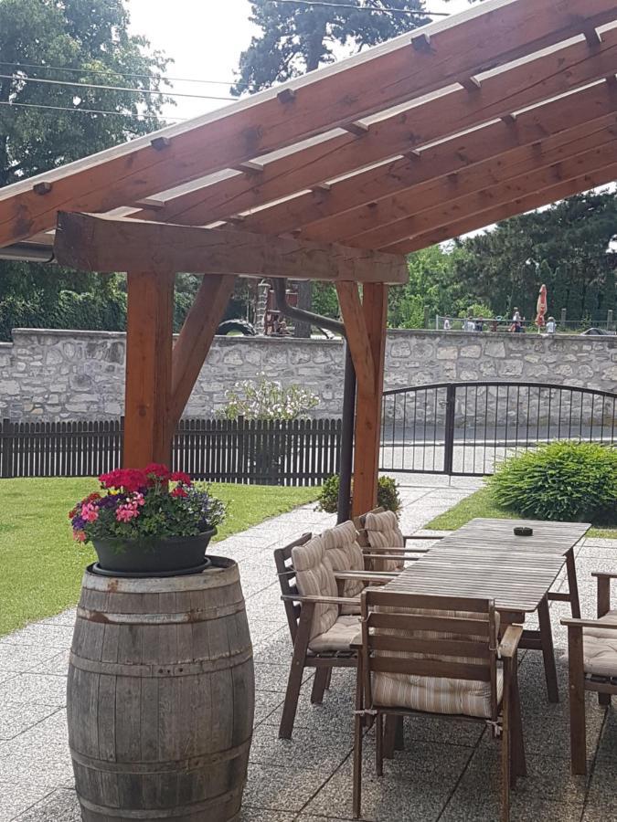 Huber Panzio Bed & Breakfast Fertőrákos Dış mekan fotoğraf