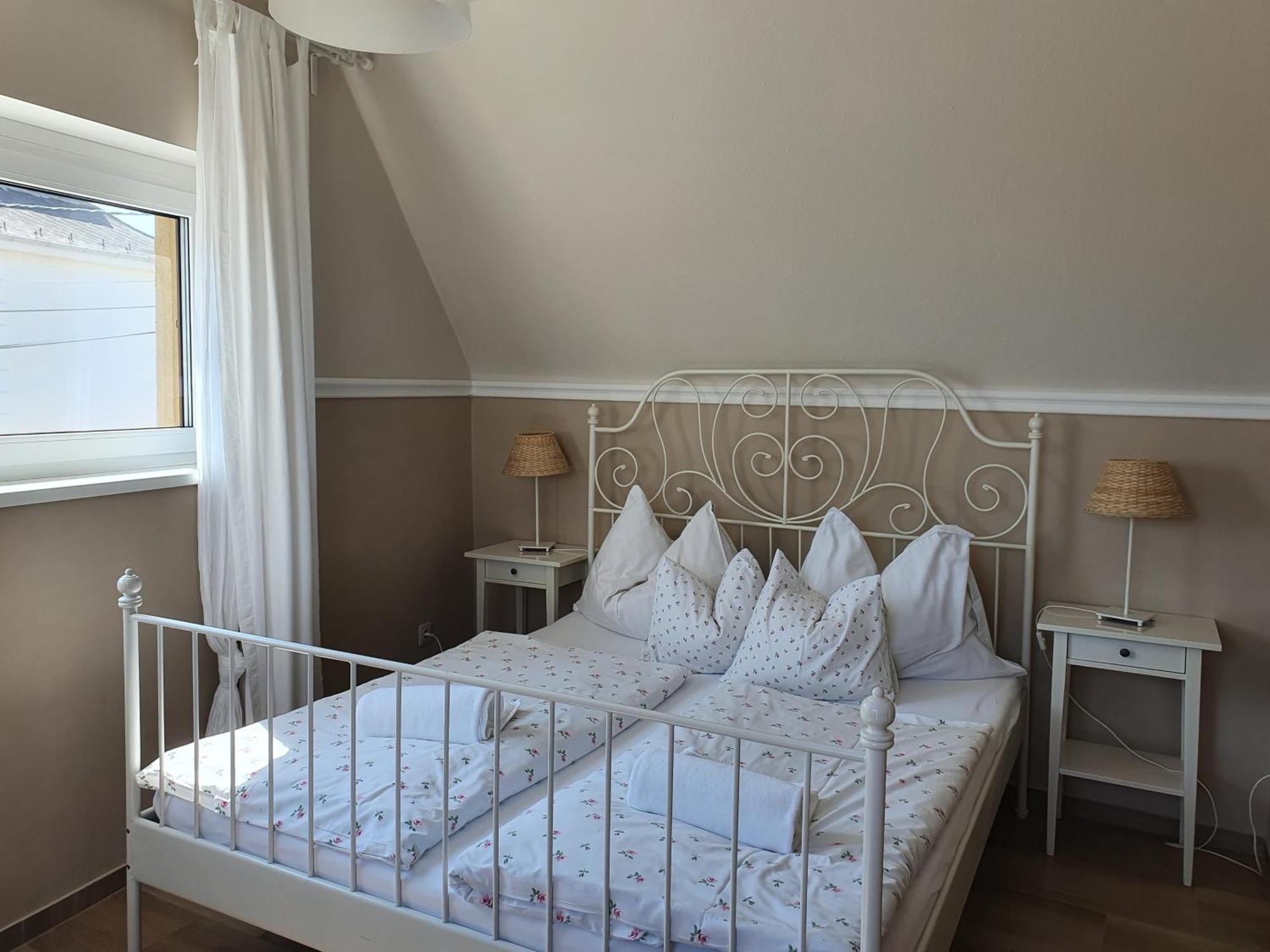 Huber Panzio Bed & Breakfast Fertőrákos Dış mekan fotoğraf